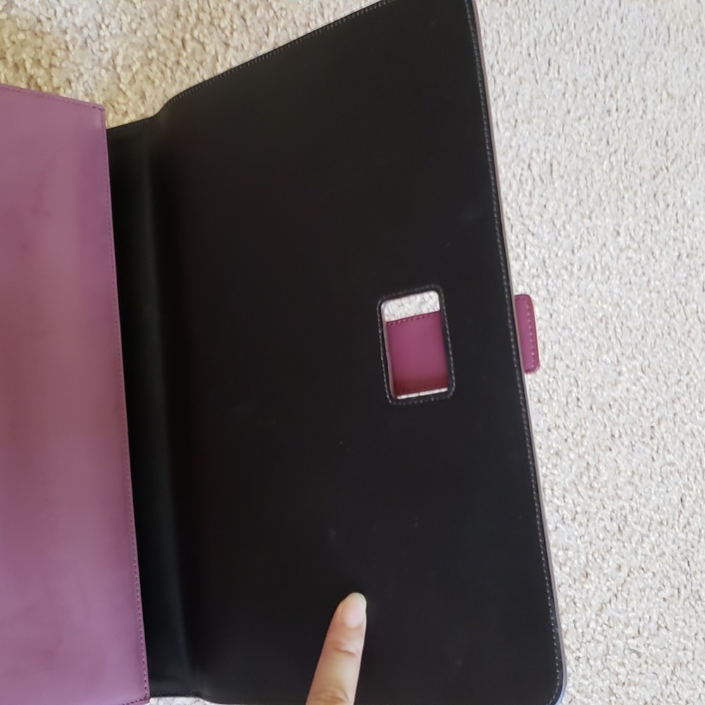 NWOT Roger Vivier Handbag Burgundy Patent Leather Luxury Designer Purple Handbag - Picture 10 of 16